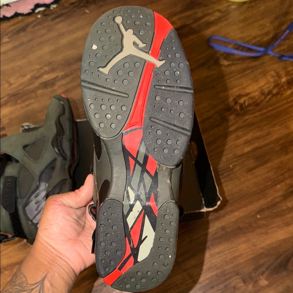 Jordan 8 - Picture 6 of 9